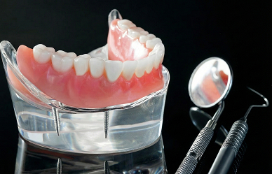 入れ歯が合わなくて痛い