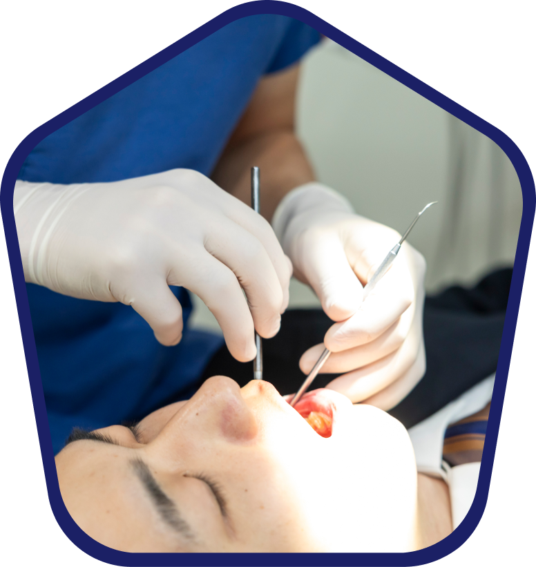 訪問診療で歯科医院に通えない方にも、変わらないケアをお届け