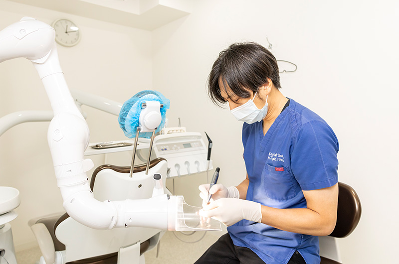 義歯（入れ歯）治療に力を入れている理由を教えてください。